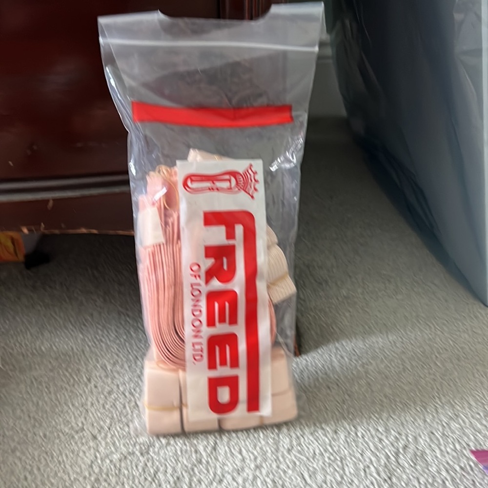 Freed Pointe shoes 12 new pairs for  55.00 each all in original packaging - Picture 5 of 6